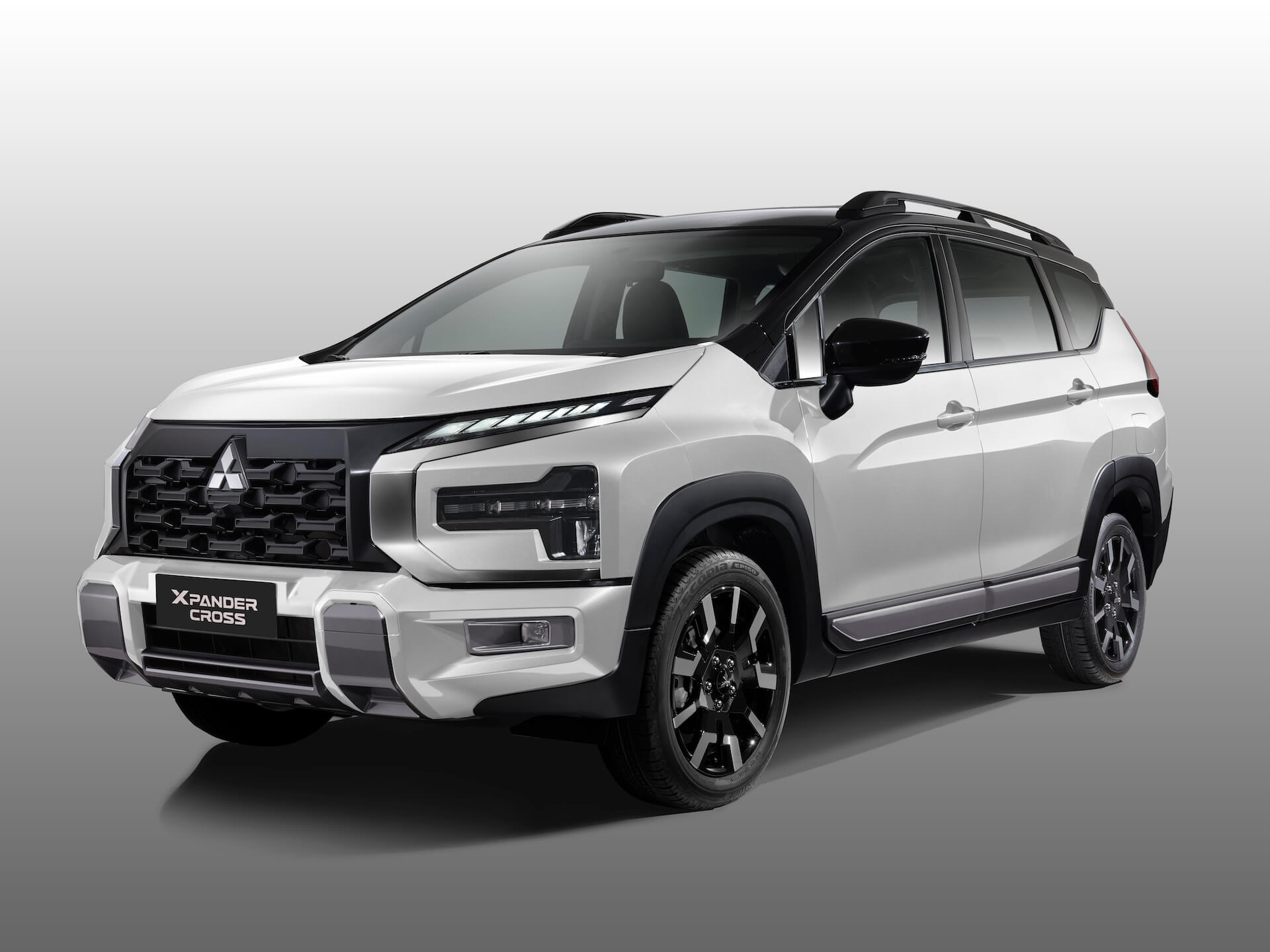 Xpander Cross ground clearance