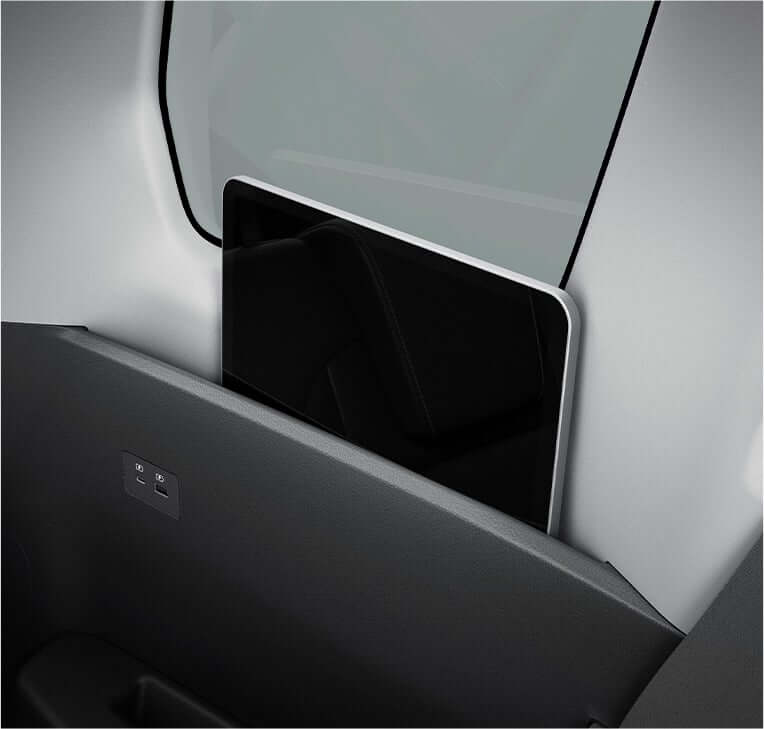 3rd Row Side Pockets